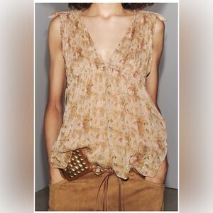 Zara floral Crinkled Viscose Beige Women's Top size S